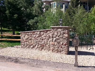 Clik to view full size Veneer Stone, Synthetic Rock, Manufactured Stone, cultured stone, Monument, Colorado Springs