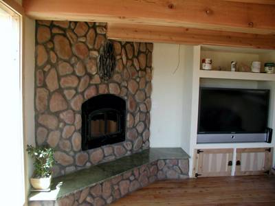 Clik to view full size Veneer Stone, Synthetic Rock, Manufactured Stone, cultured stone, Monument, Colorado Springs