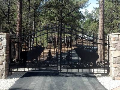 Clik to view full size Veneer Stone, Synthetic Rock, Manufactured Stone, cultured stone, Monument, Colorado Springs