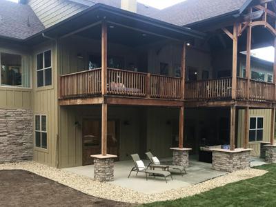 Clik to view full size Veneer Stone, Synthetic Rock, Manufactured Stone, cultured stone, Monument, Colorado Springs